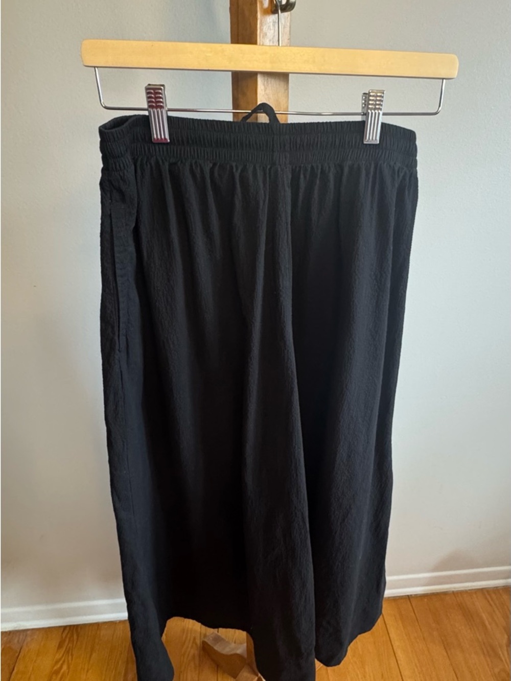 COS Black Crepe Wide-Leg Pants | Size 8 | Maxi Drape | Travel-Ready